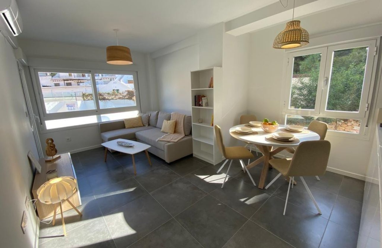 Reventa - Apartamento / piso -
Orihuela - Orihuela Costa