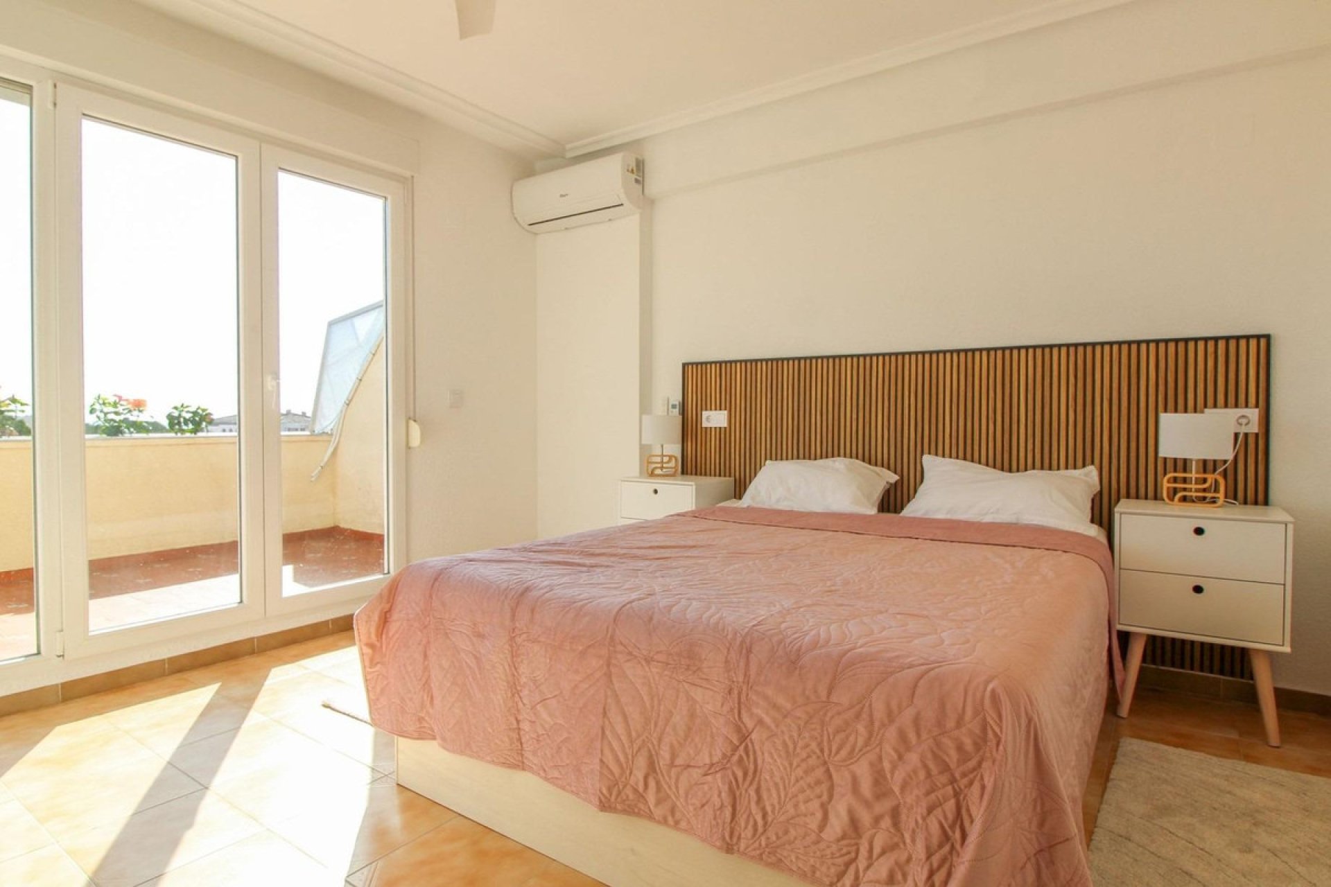 Reventa - Apartamento / piso -
Orihuela - Orihuela Costa