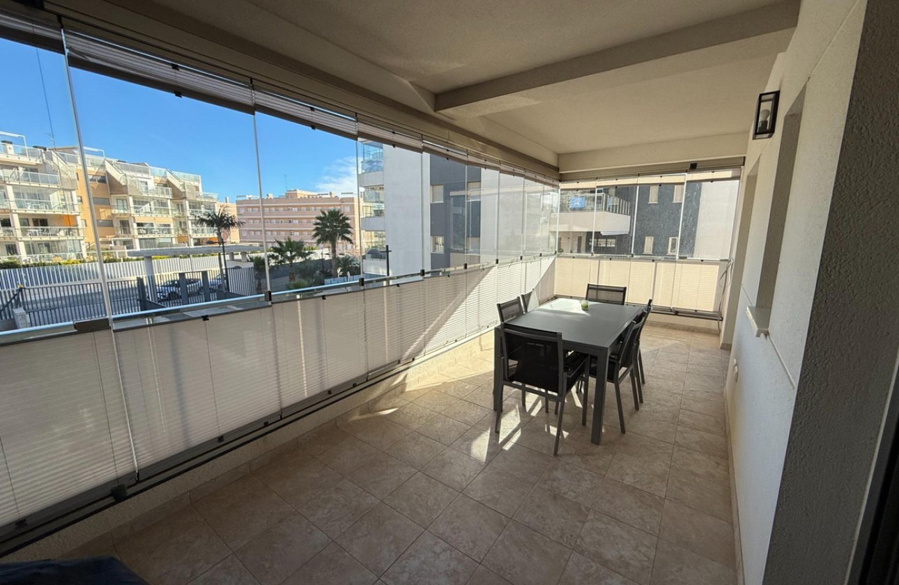 Reventa - Apartamento / piso -
Orihuela - Orihuela Costa