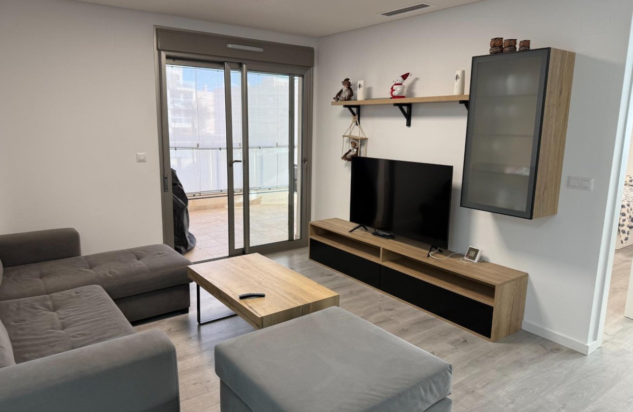 Reventa - Apartamento / piso -
Orihuela - Orihuela Costa