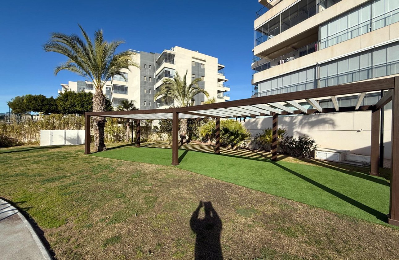 Reventa - Apartamento / piso -
Orihuela - Orihuela Costa