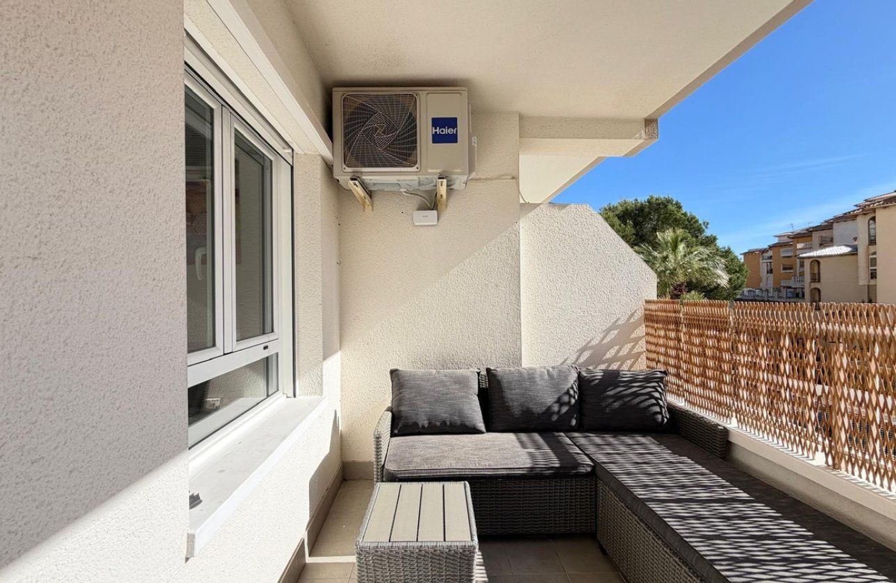 Reventa - Apartamento / piso -
Orihuela - Orihuela Costa