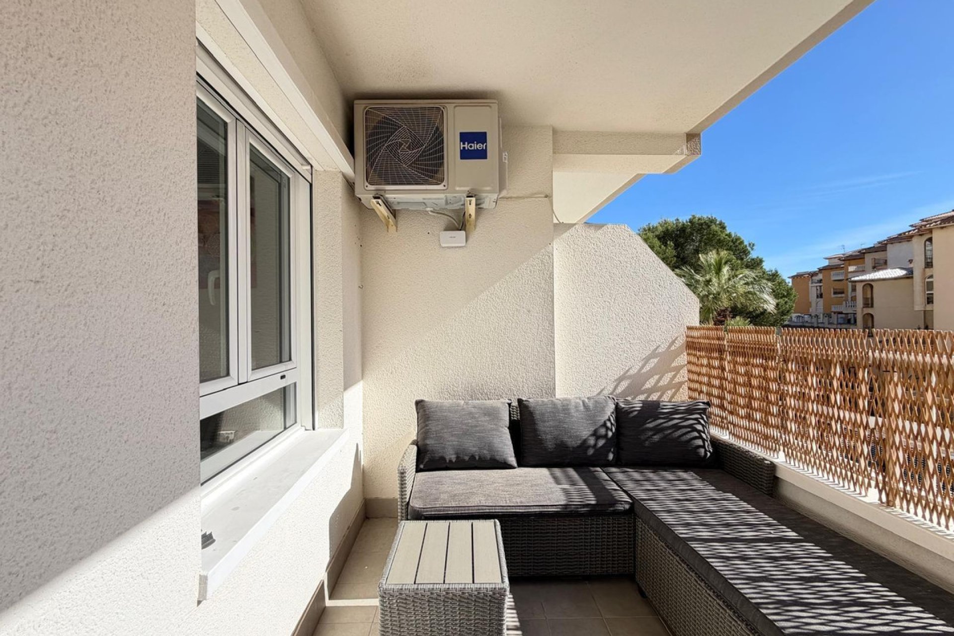 Reventa - Apartamento / piso -
Orihuela - Orihuela Costa