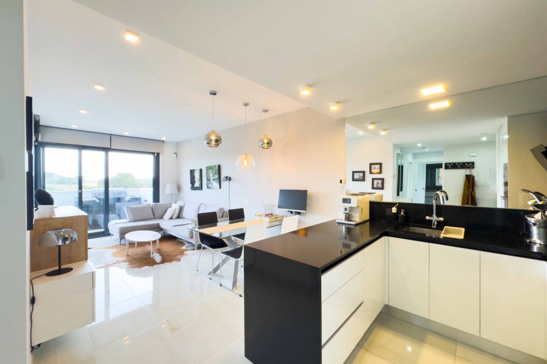 Reventa - Apartamento / piso -
Orihuela - Orihuela Costa