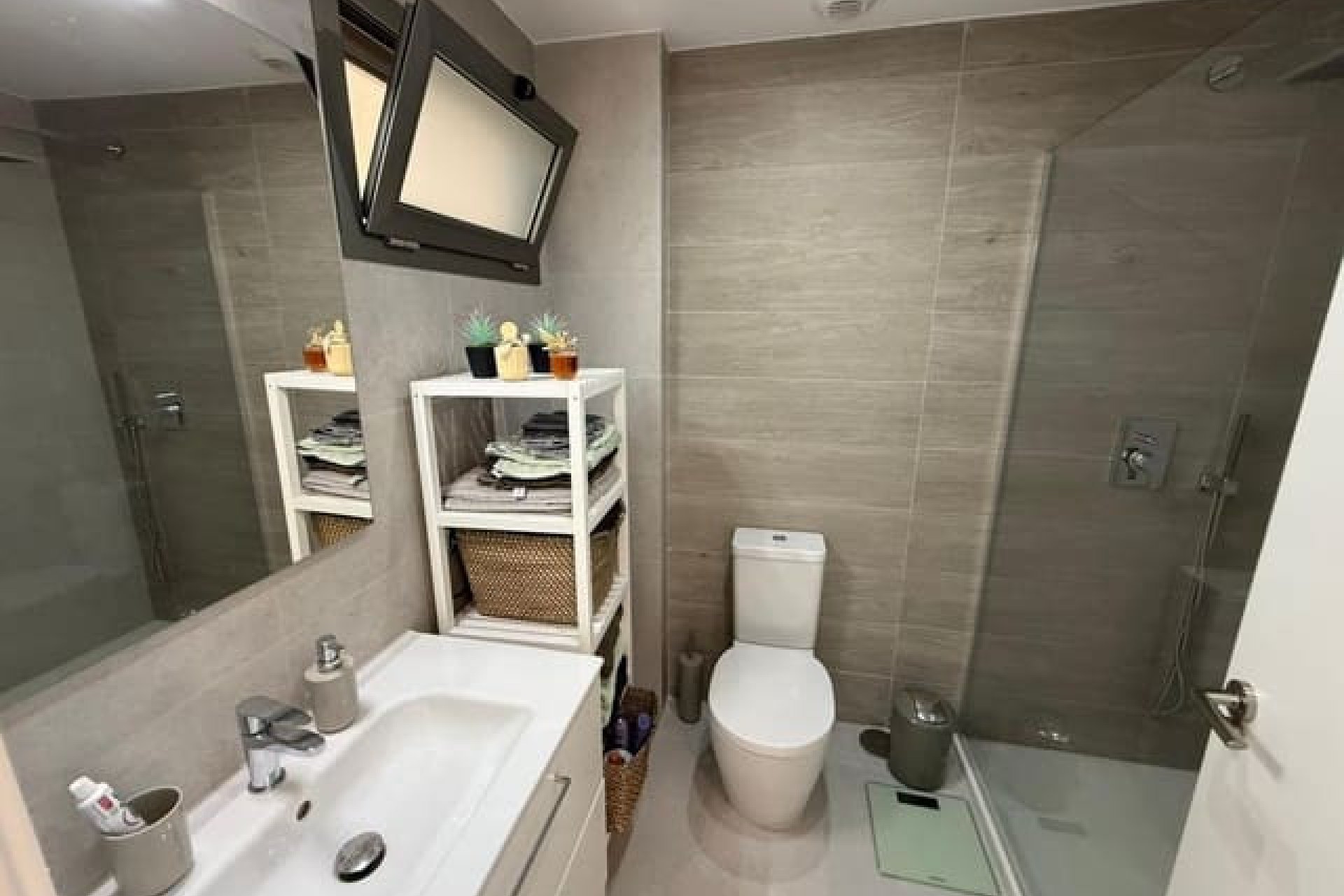 Reventa - Apartamento / piso -
Orihuela - Orihuela Costa