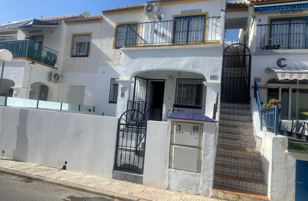 Reventa - Apartamento / piso -
Orihuela - Orihuela Costa