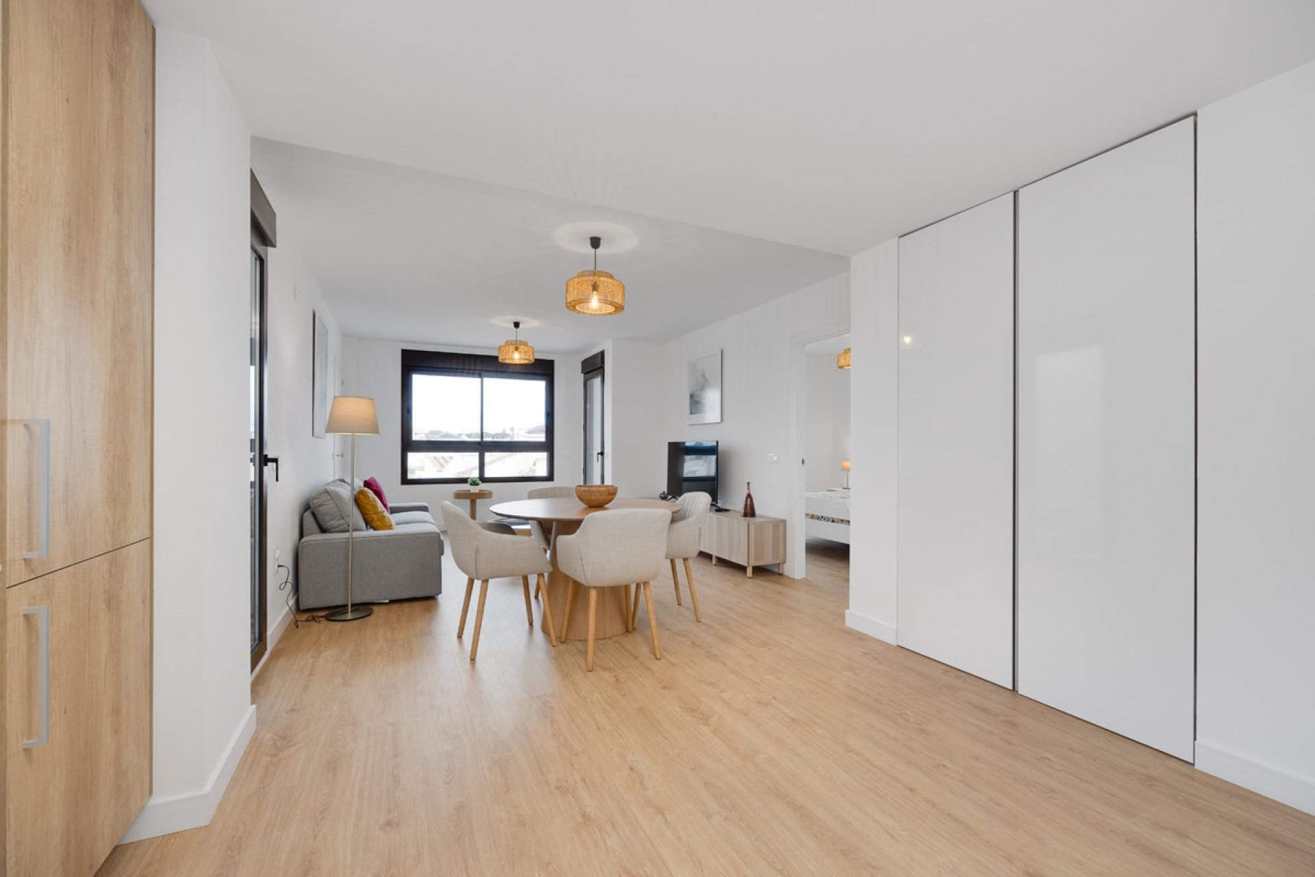 Reventa - Apartamento / piso -
Orihuela - Orihuela Costa