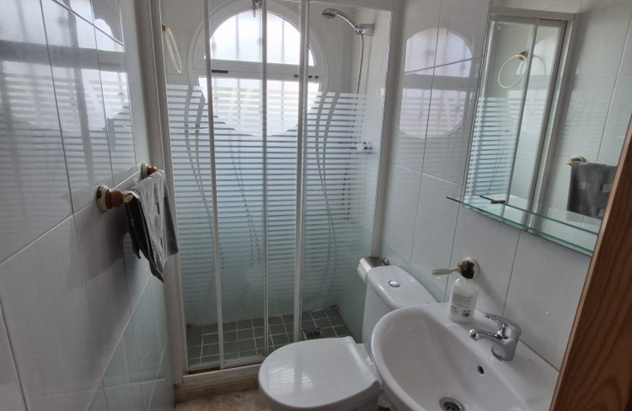 Reventa - Apartamento / piso -
Orihuela - Playa Flamenca