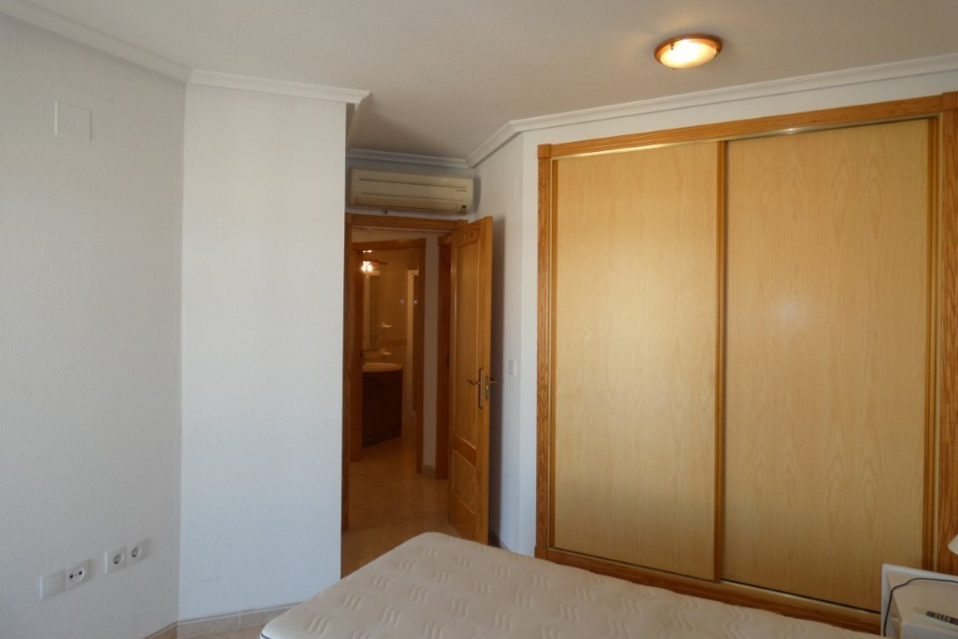 Reventa - Apartamento / piso -
Orihuela - Playa Flamenca