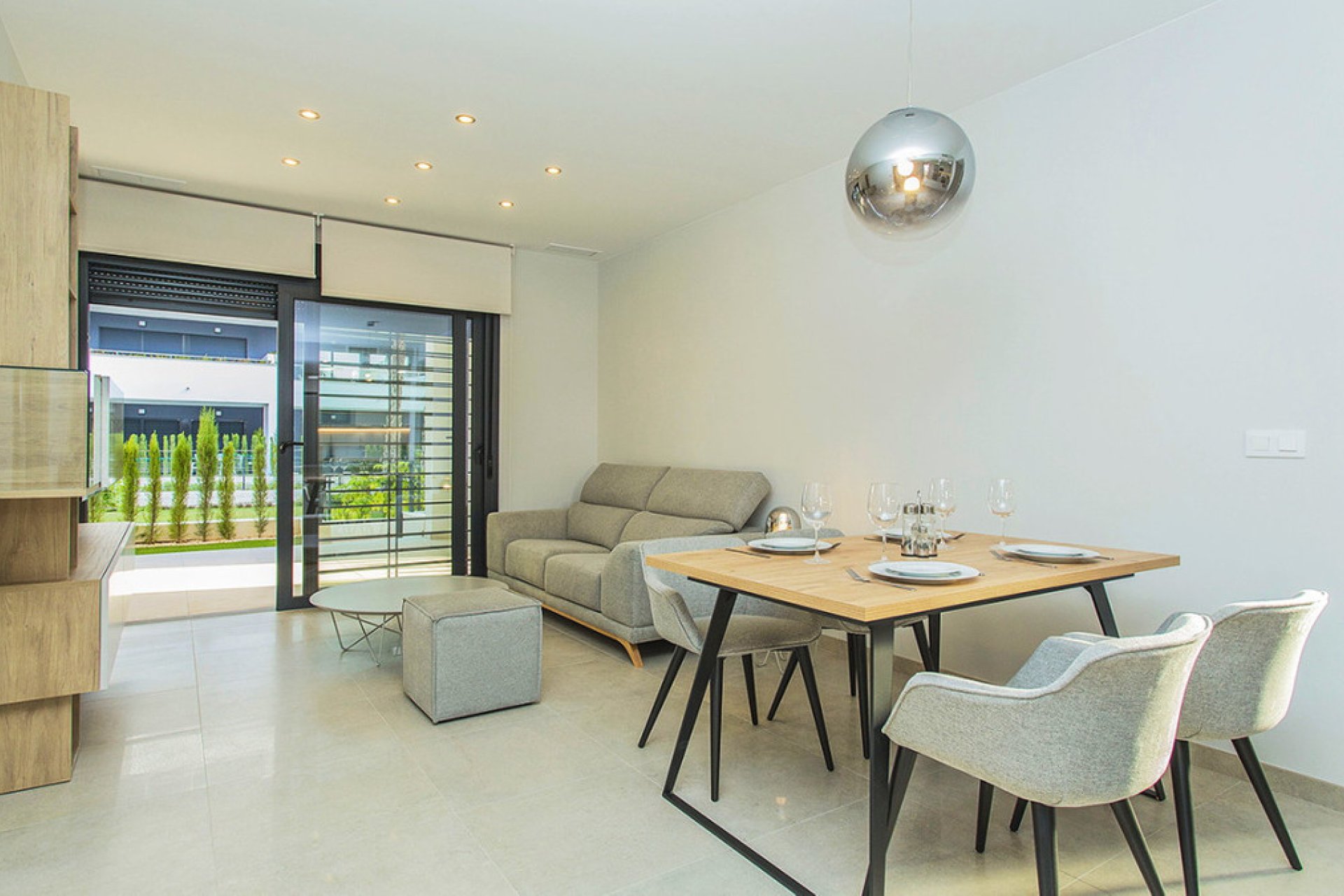 Reventa - Apartamento / piso -
Orihuela - Playa Flamenca