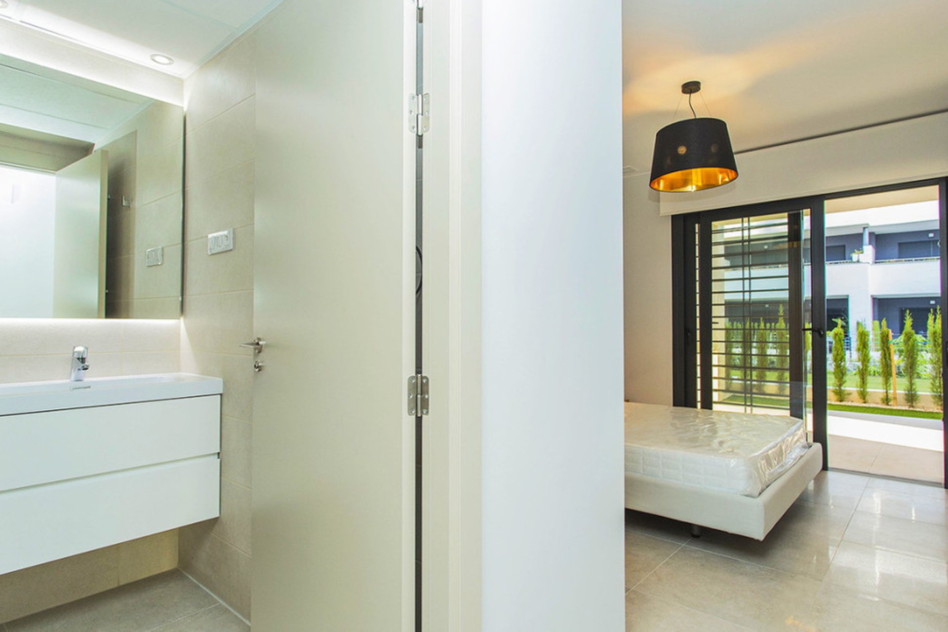 Reventa - Apartamento / piso -
Orihuela - Playa Flamenca