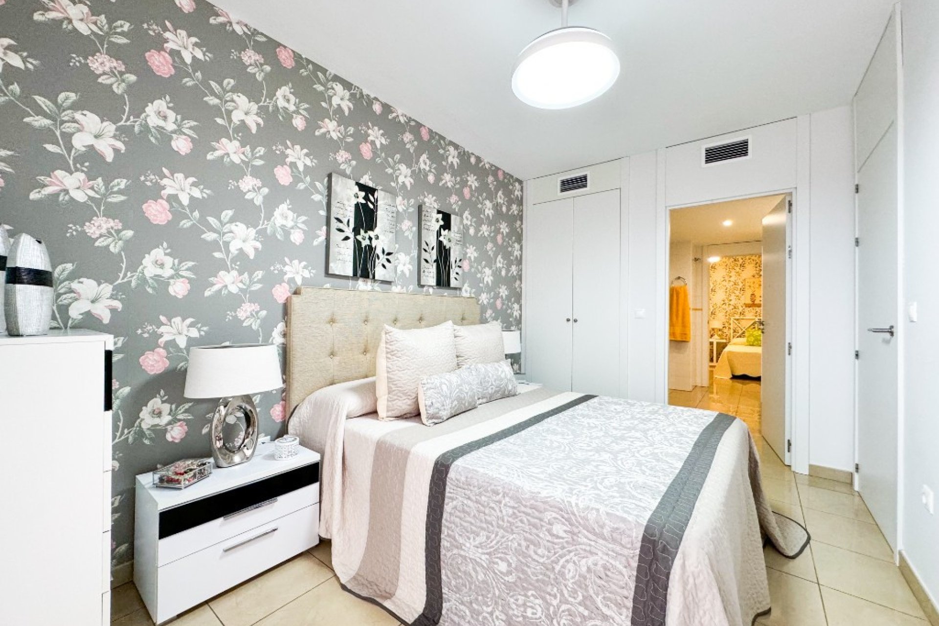 Reventa - Apartamento / piso -
Orihuela - Playa Flamenca