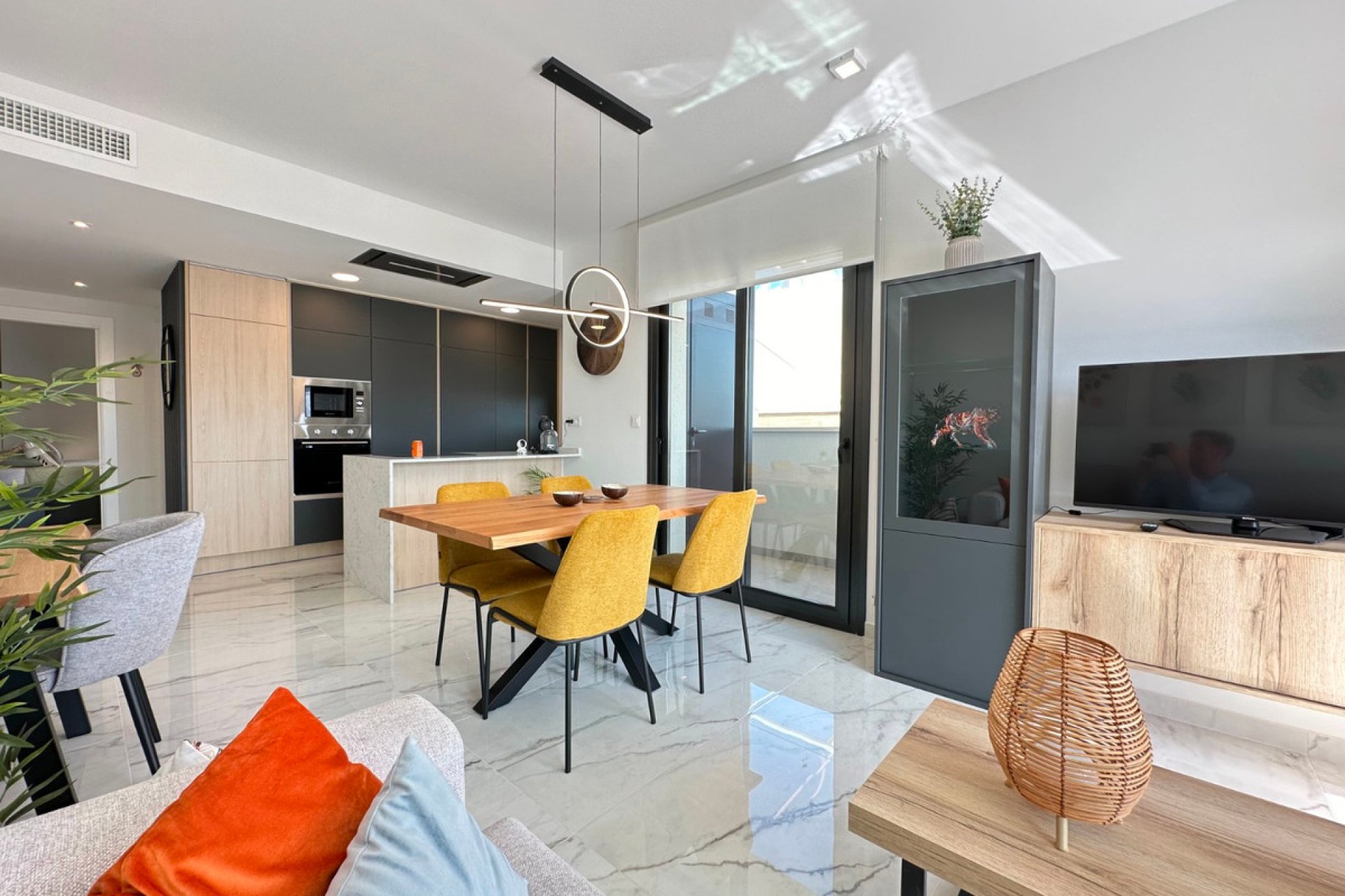 Reventa - Apartamento / piso -
Orihuela - Playa Flamenca