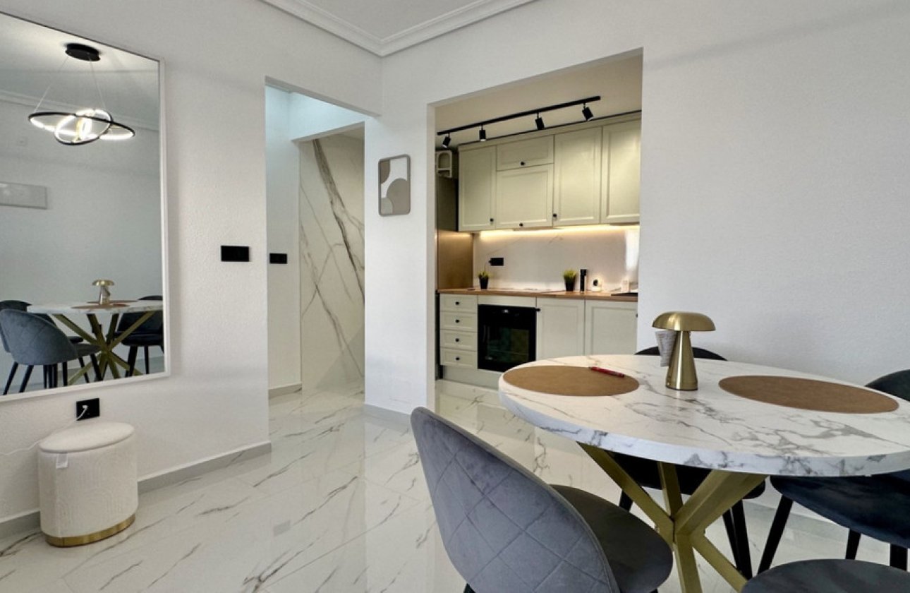 Reventa - Apartamento / piso -
Orihuela - Playa Flamenca