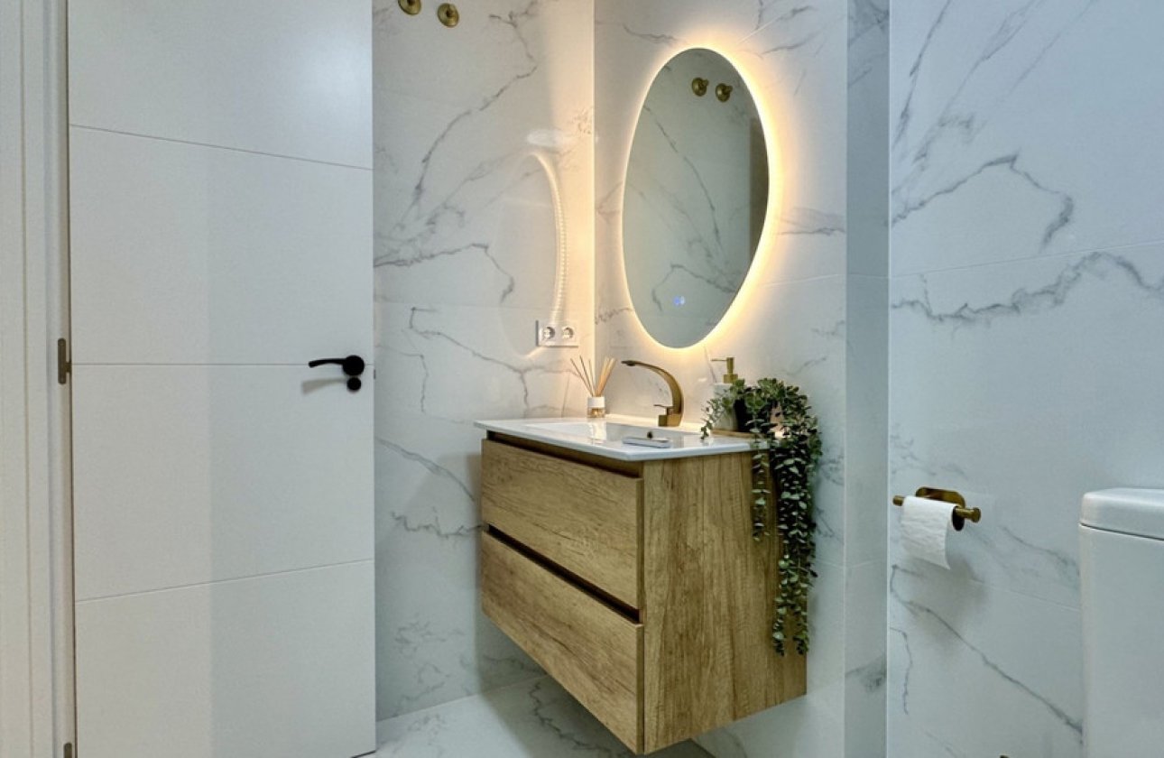 Reventa - Apartamento / piso -
Orihuela - Playa Flamenca