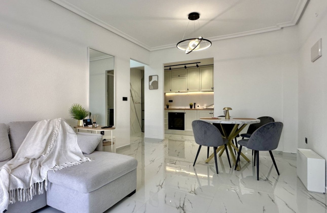 Reventa - Apartamento / piso -
Orihuela - Playa Flamenca