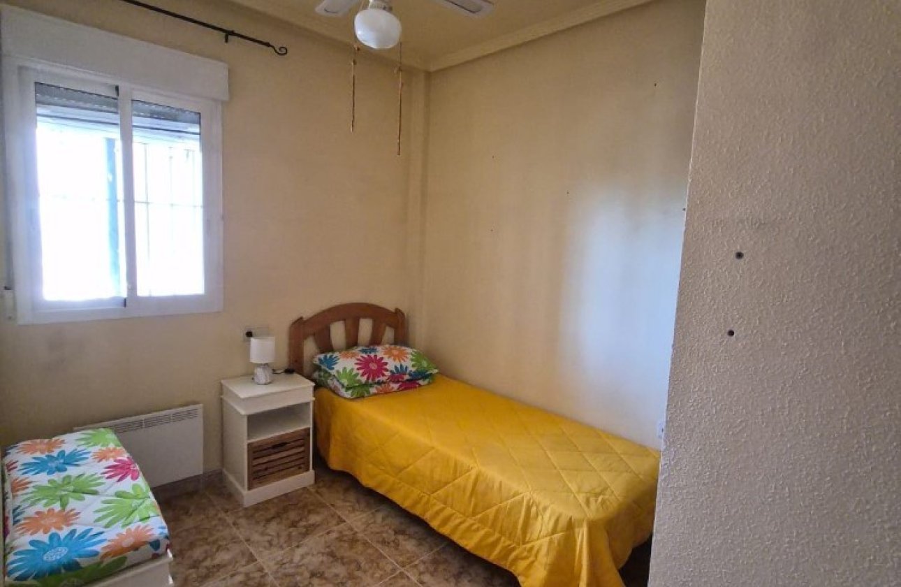 Reventa - Apartamento / piso -
Orihuela - Punta Prima