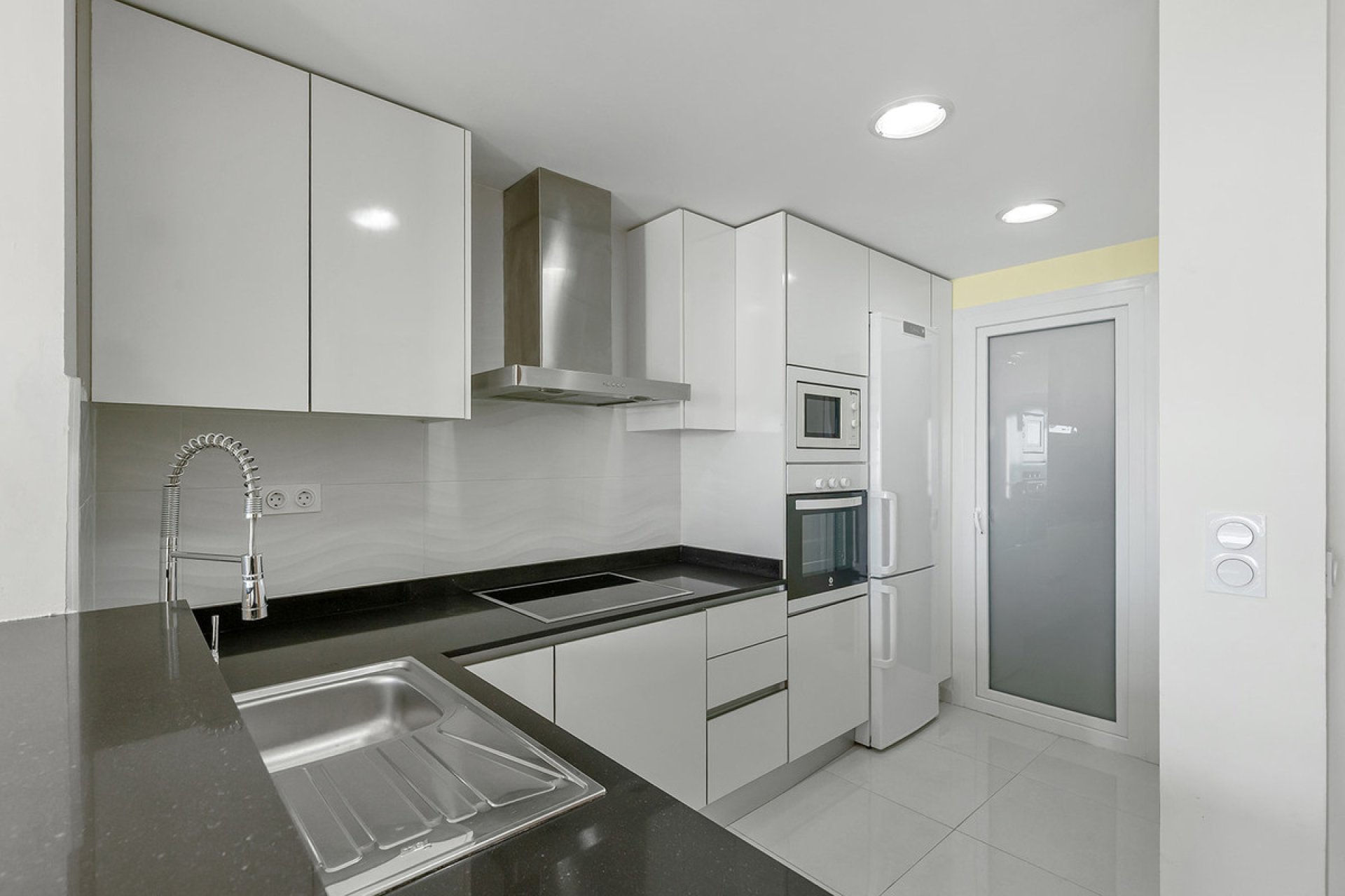 Reventa - Apartamento / piso -
Orihuela - Punta Prima