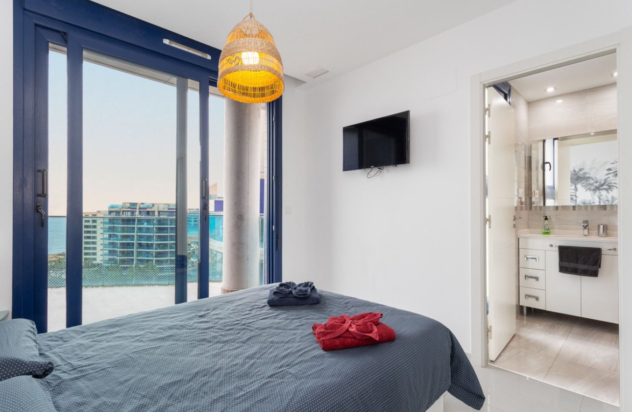 Reventa - Apartamento / piso -
Orihuela - Punta Prima