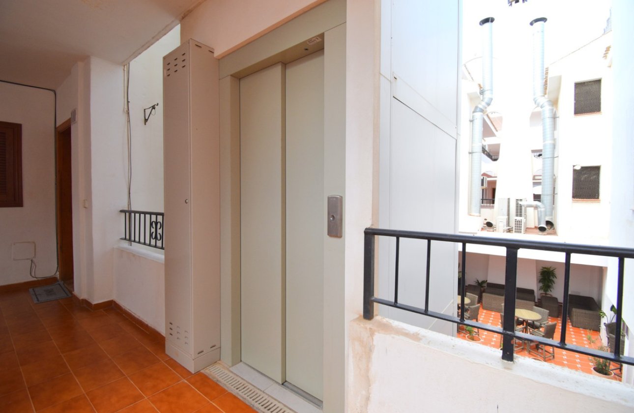 Reventa - Apartamento / piso -
Orihuela - Villamartin
