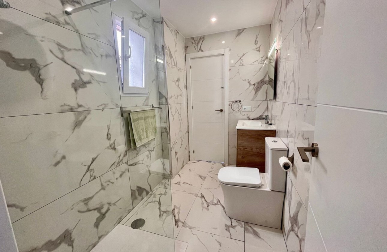 Reventa - Apartamento / piso -
Orihuela - Villamartin