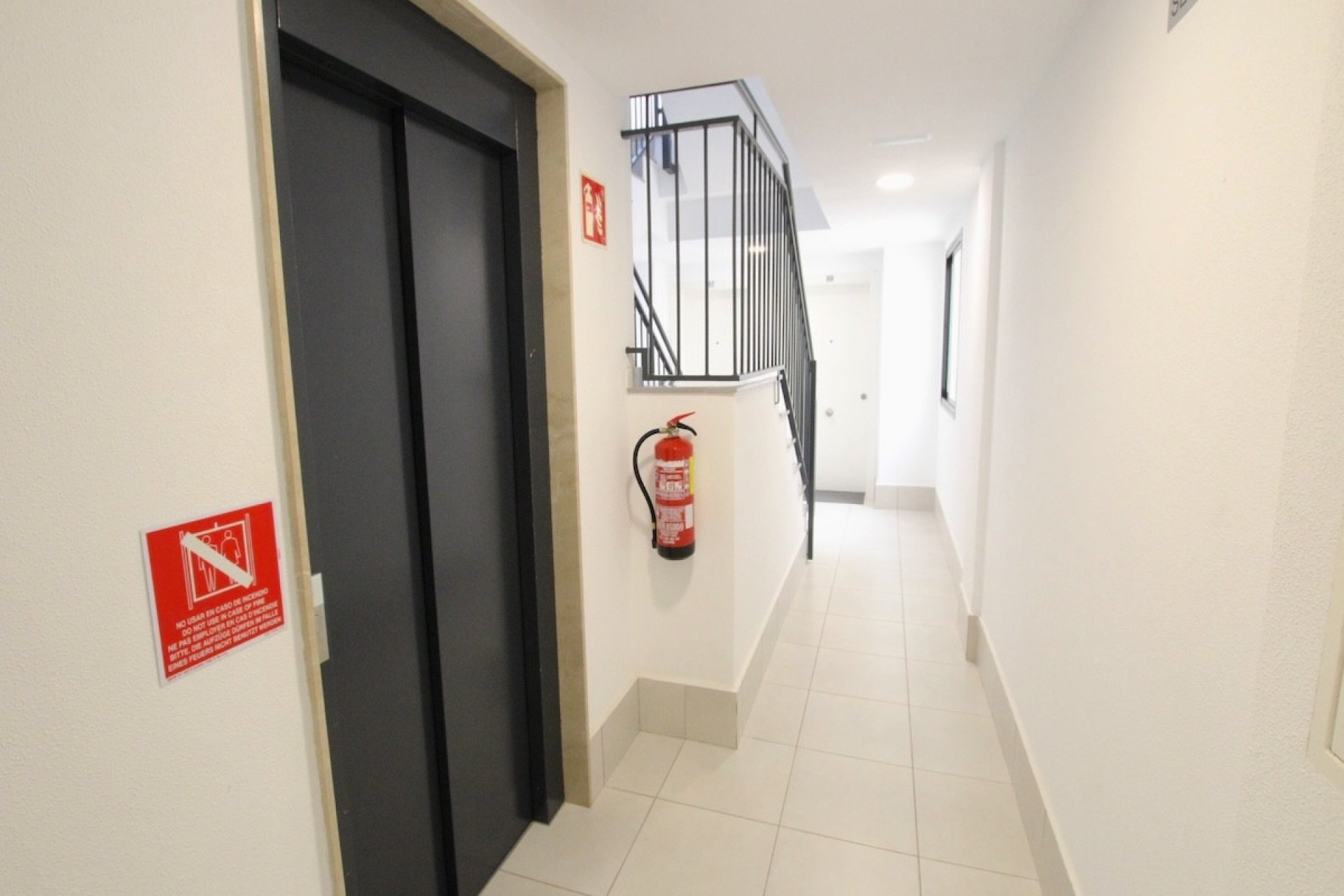 Reventa - Apartamento / piso -
Orihuela - Villamartin