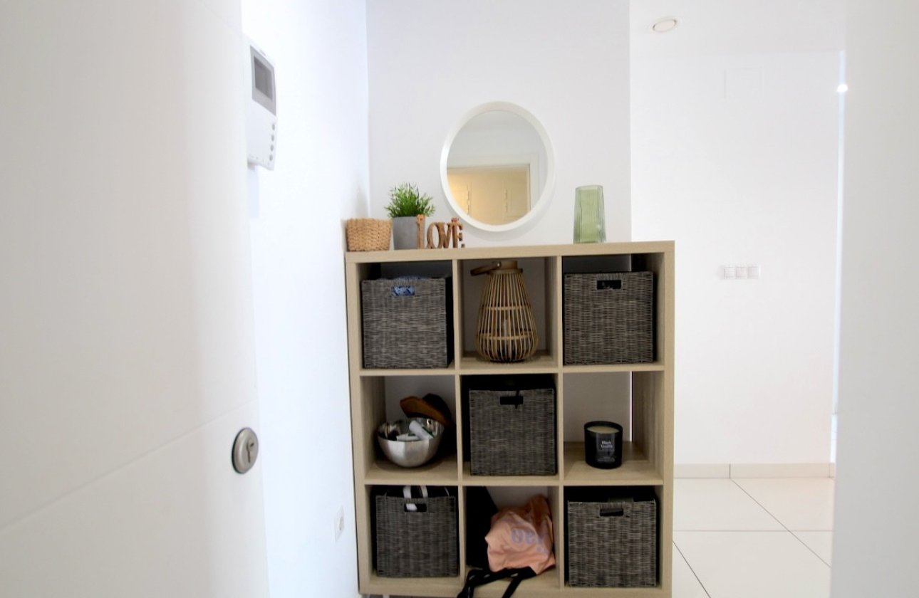 Reventa - Apartamento / piso -
Orihuela - Villamartin