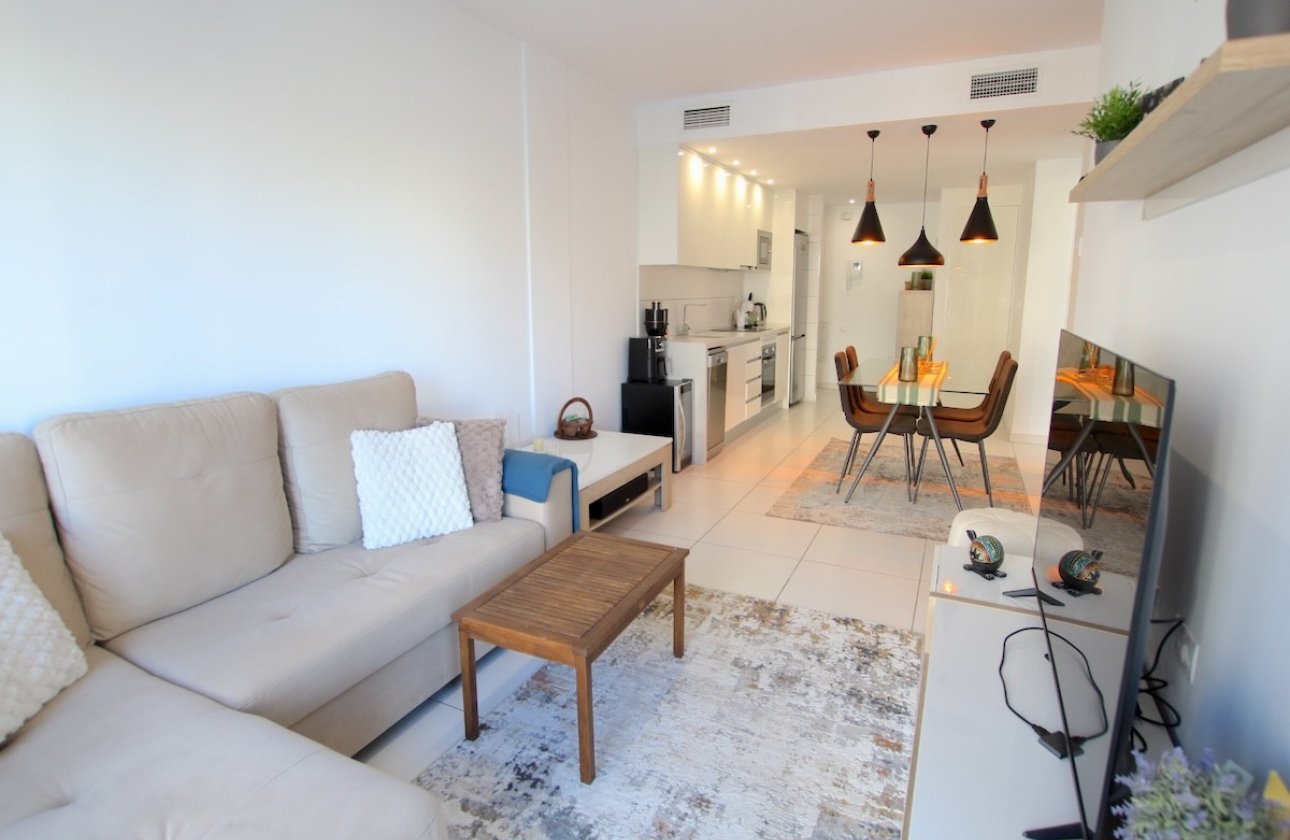 Reventa - Apartamento / piso -
Orihuela - Villamartin