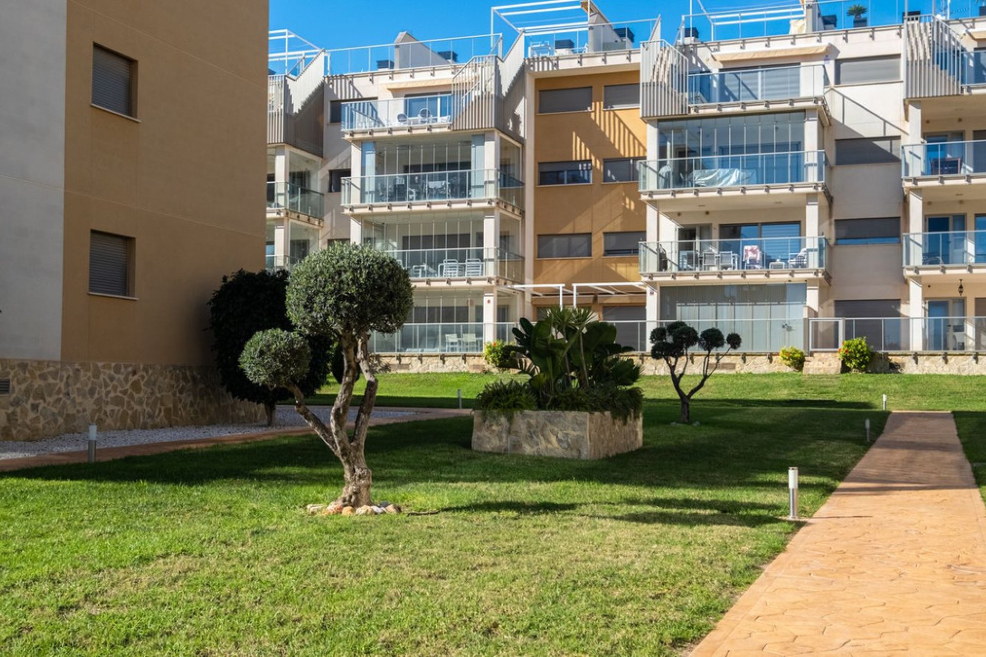 Reventa - Apartamento / piso -
Orihuela - Villamartin