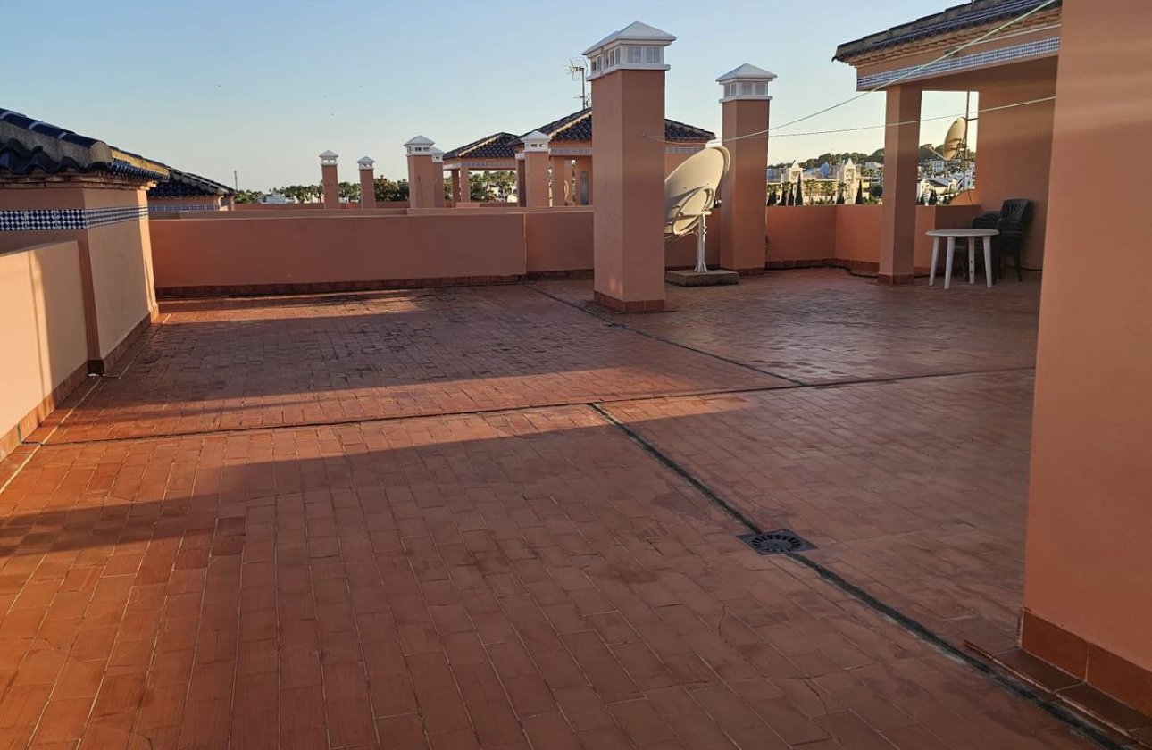 Reventa - Apartamento / piso -
Orihuela - Villamartin