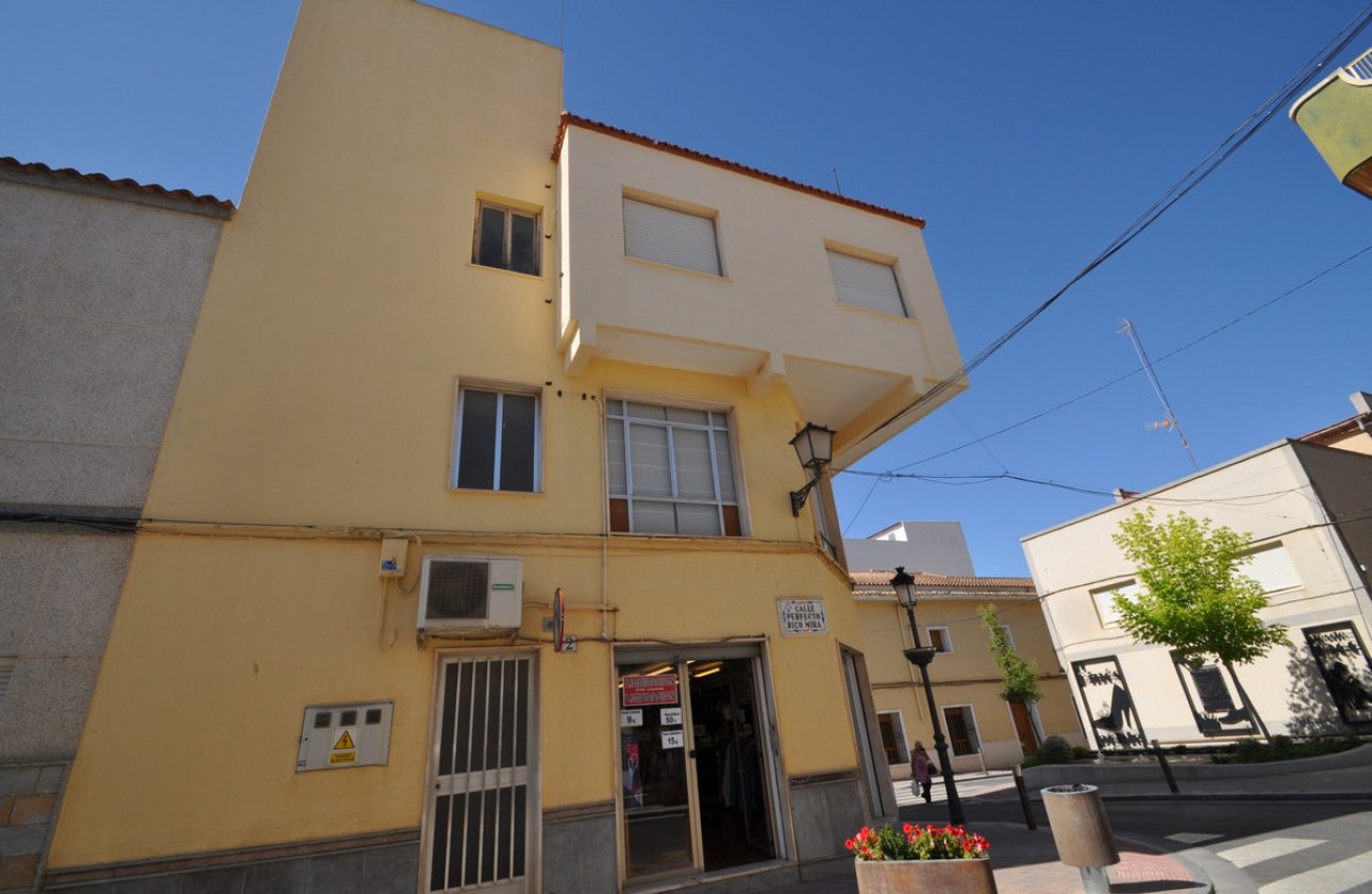 Reventa - Apartamento / piso -
Pinoso - Pinoso Centro