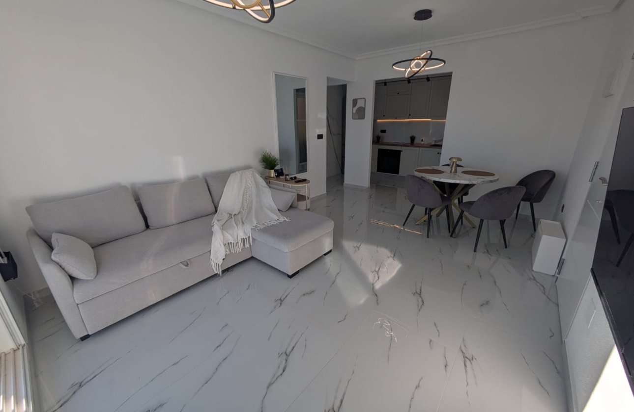 Reventa - Apartamento / piso -
Playa Flamenca