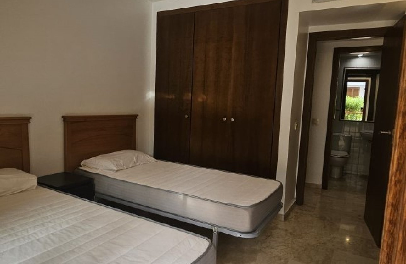 Reventa - Apartamento / piso -
Punta Prima - La Entrada