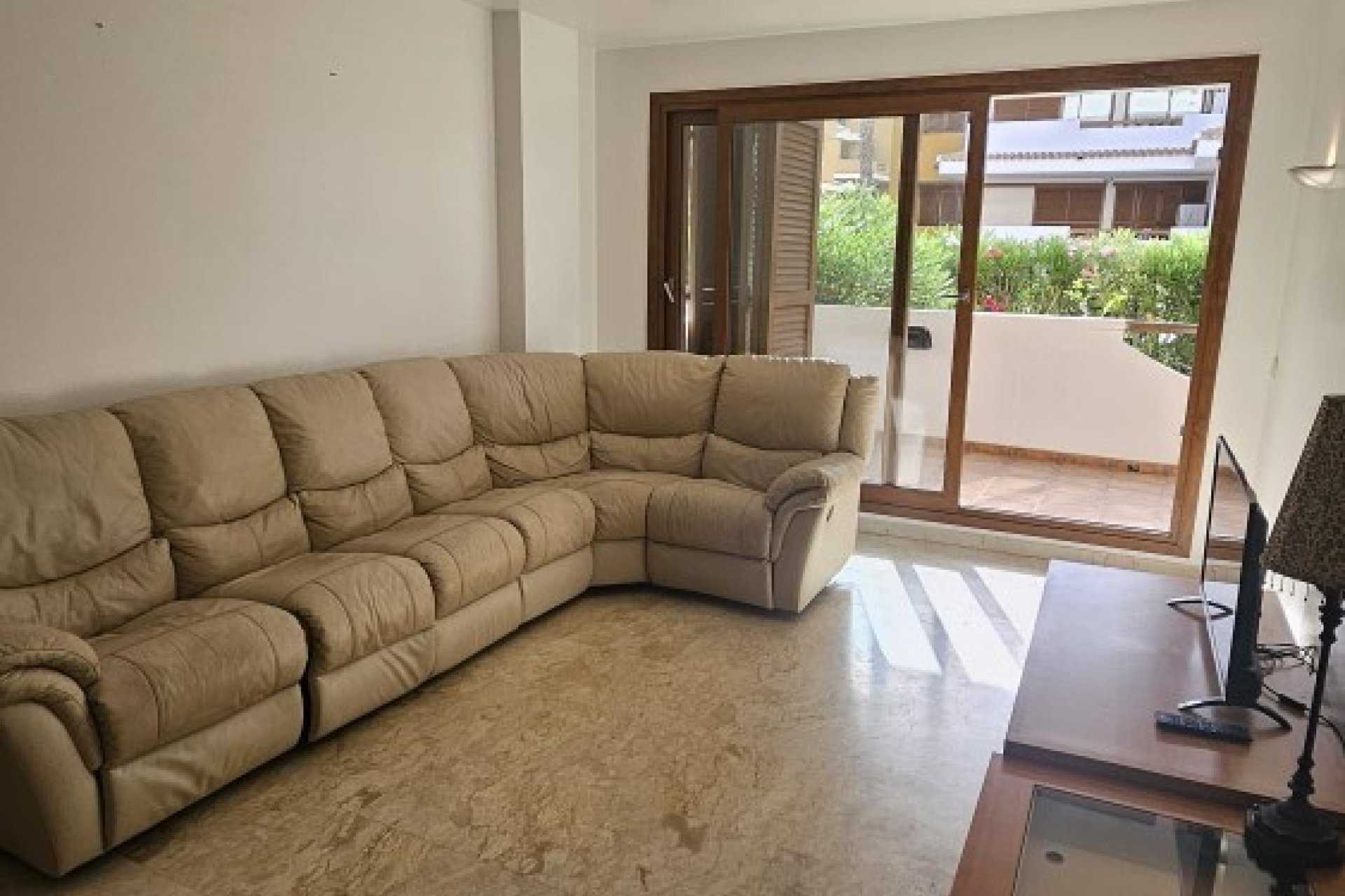 Reventa - Apartamento / piso -
Punta Prima - La Entrada