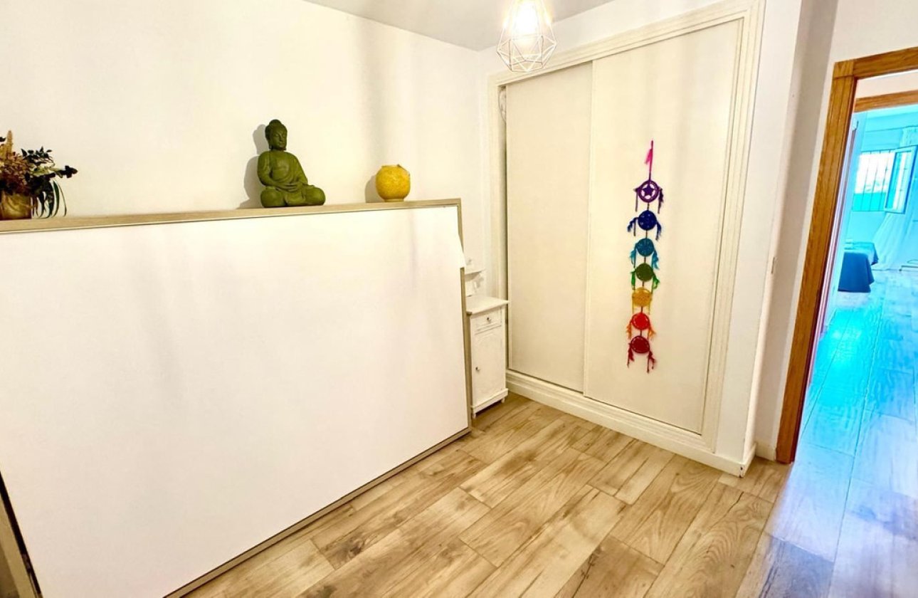 Reventa - Apartamento / piso -
Santa Pola - Gran Alacant