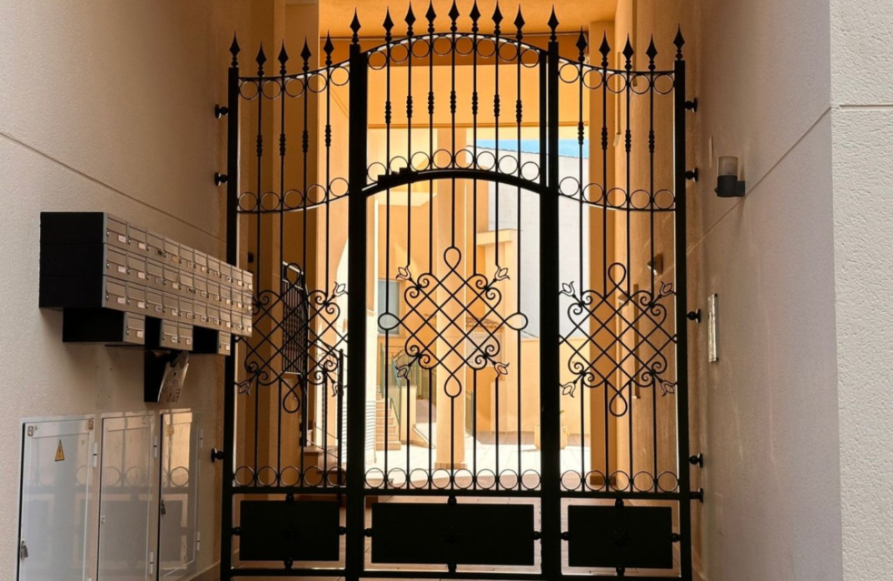 Reventa - Apartamento / piso -
Teulada - Teulada Centro