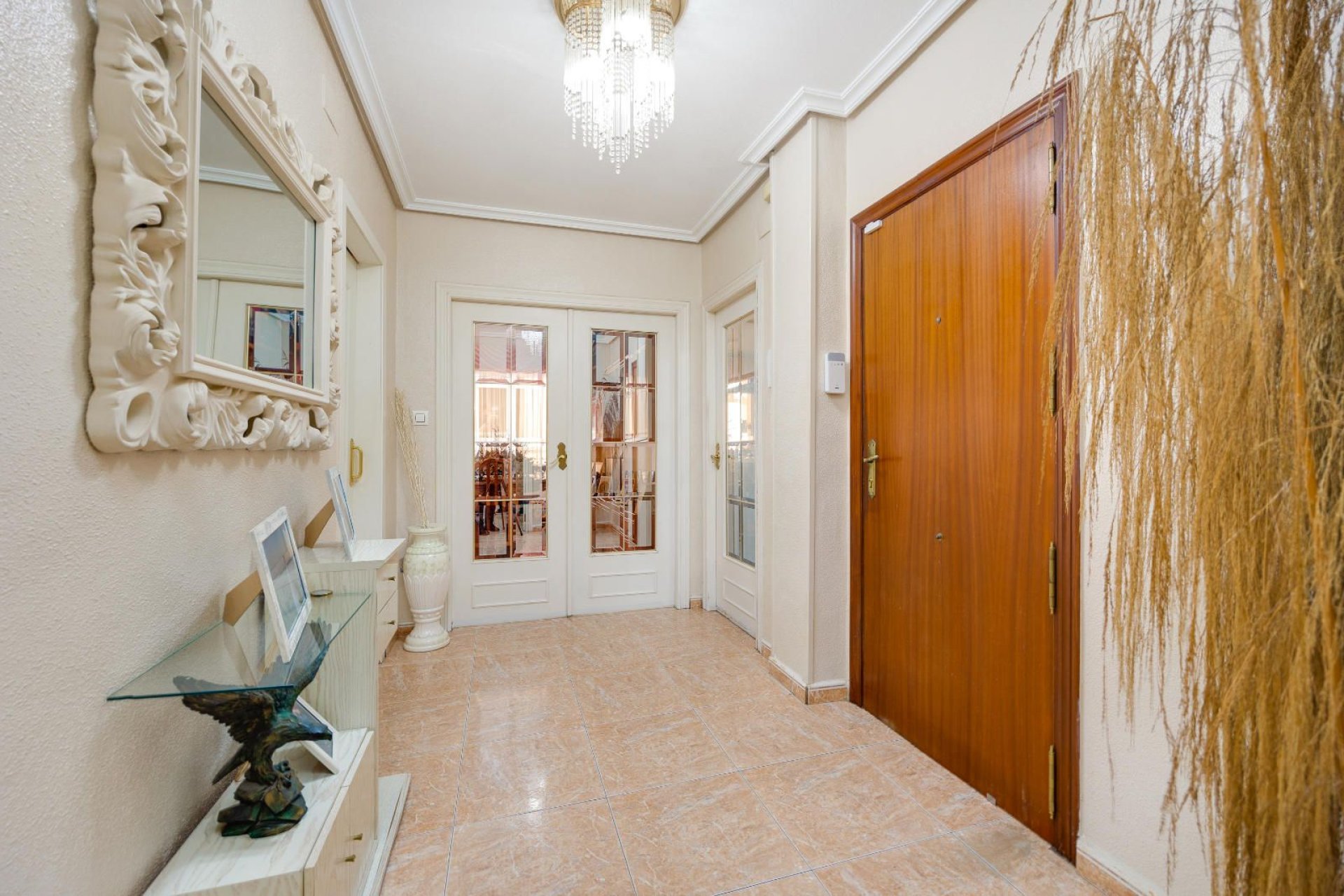 Reventa - Apartamento / piso -
Torrevieja - Centro - Muelle Pesquero