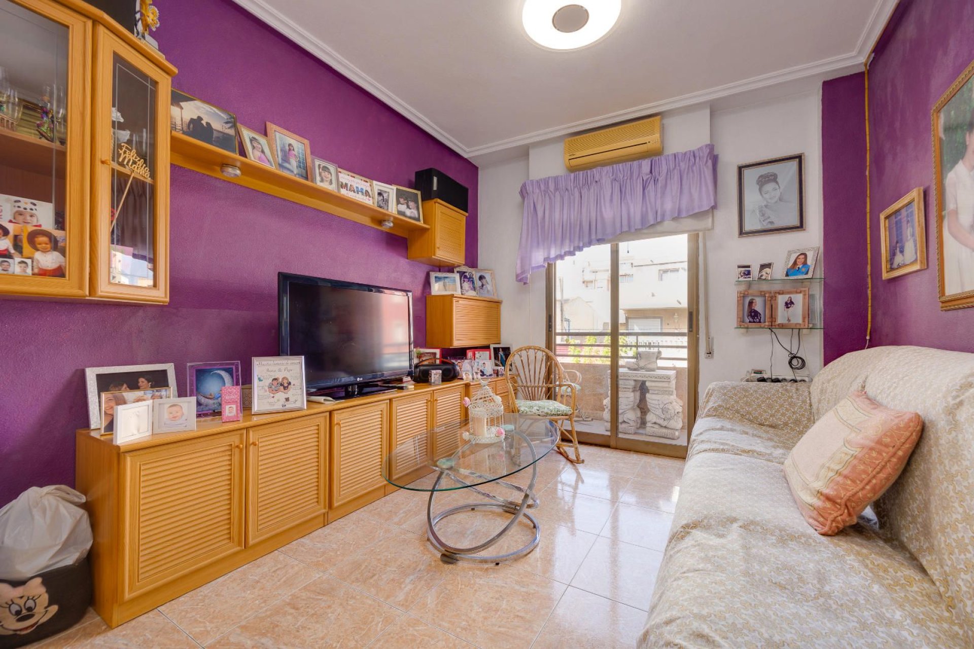 Reventa - Apartamento / piso -
Torrevieja - Centro - Muelle Pesquero