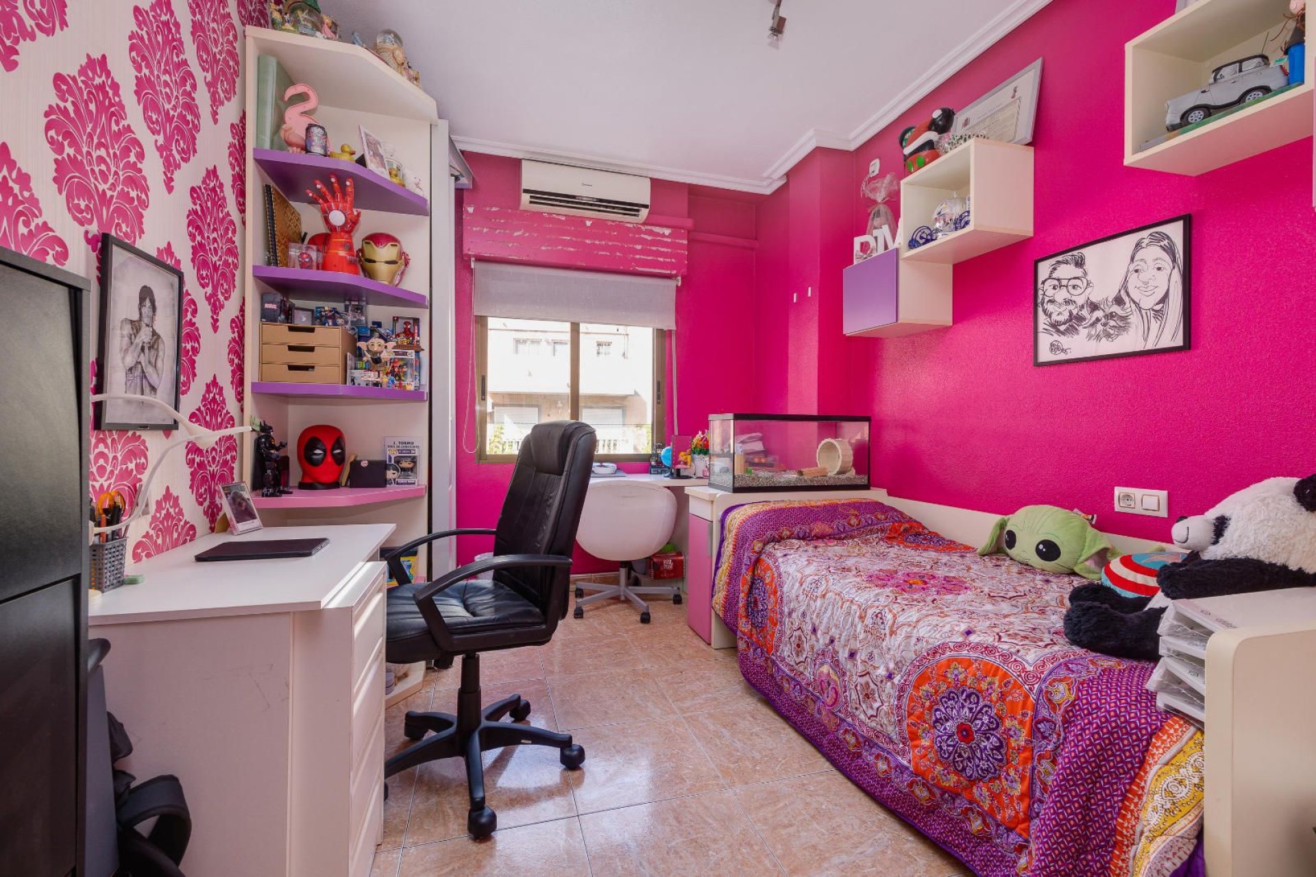 Reventa - Apartamento / piso -
Torrevieja - Centro - Muelle Pesquero