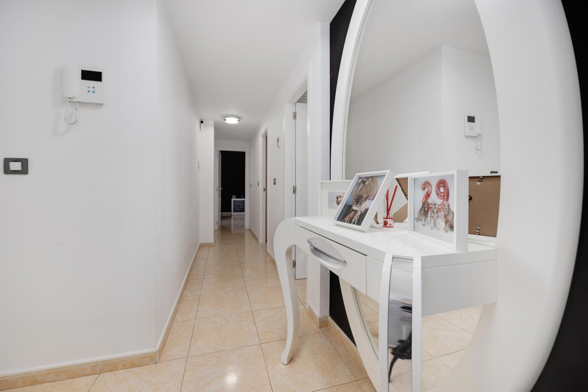 Reventa - Apartamento / piso -
Torrevieja - Centro - Muelle Pesquero