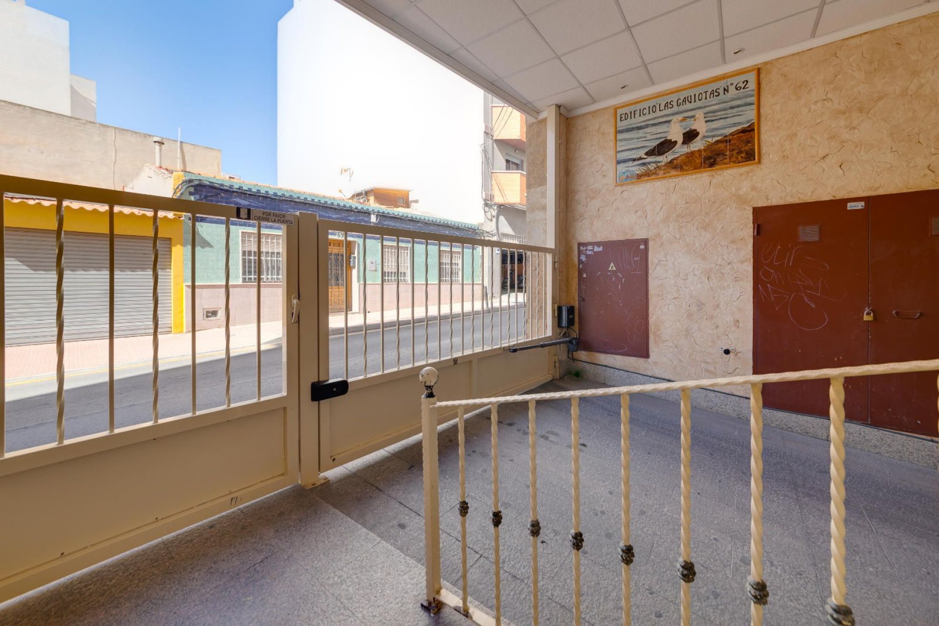Reventa - Apartamento / piso -
Torrevieja - Centro - Muelle Pesquero