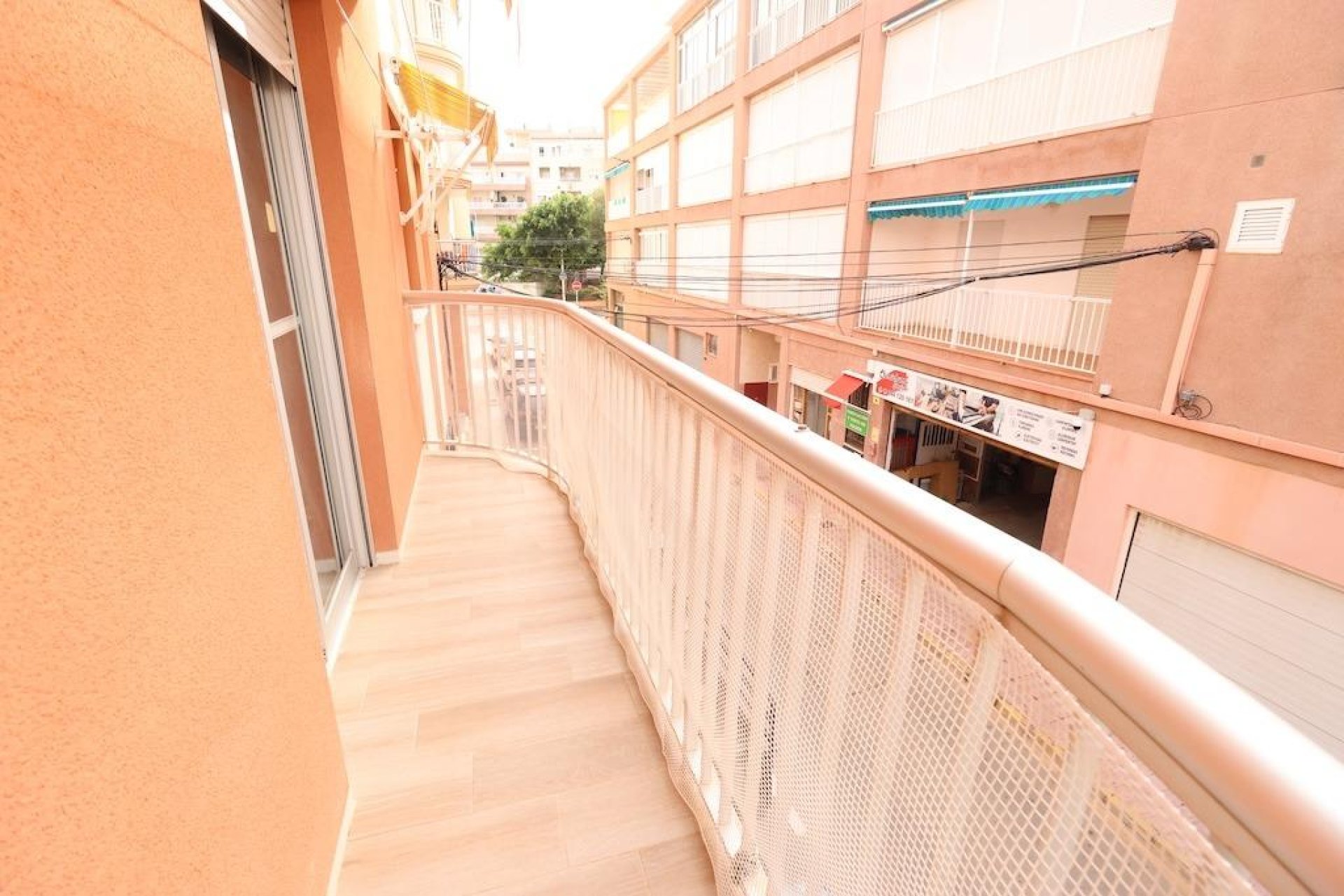 Reventa - Apartamento / piso -
Torrevieja - La Mata pueblo