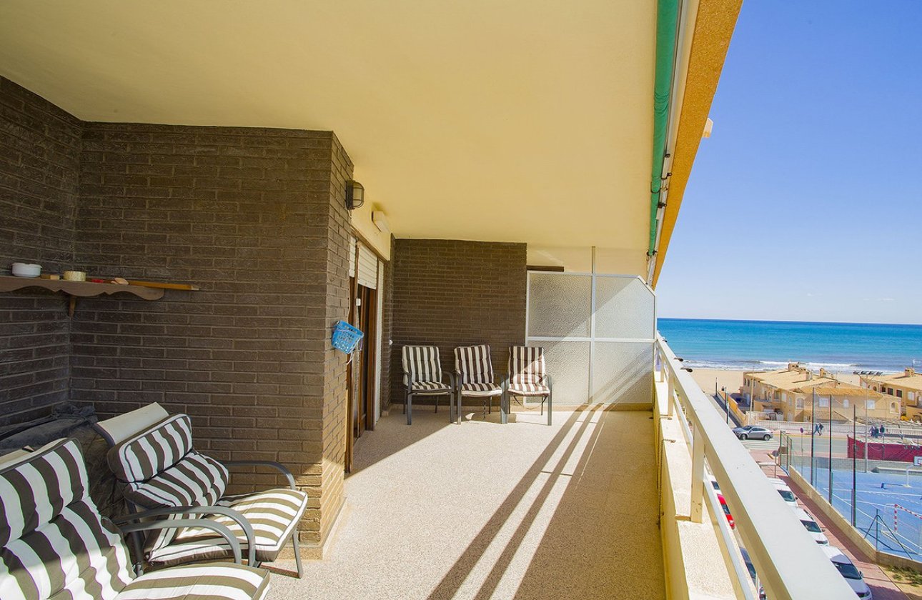 Reventa - Apartamento / piso -
Torrevieja - La Mata