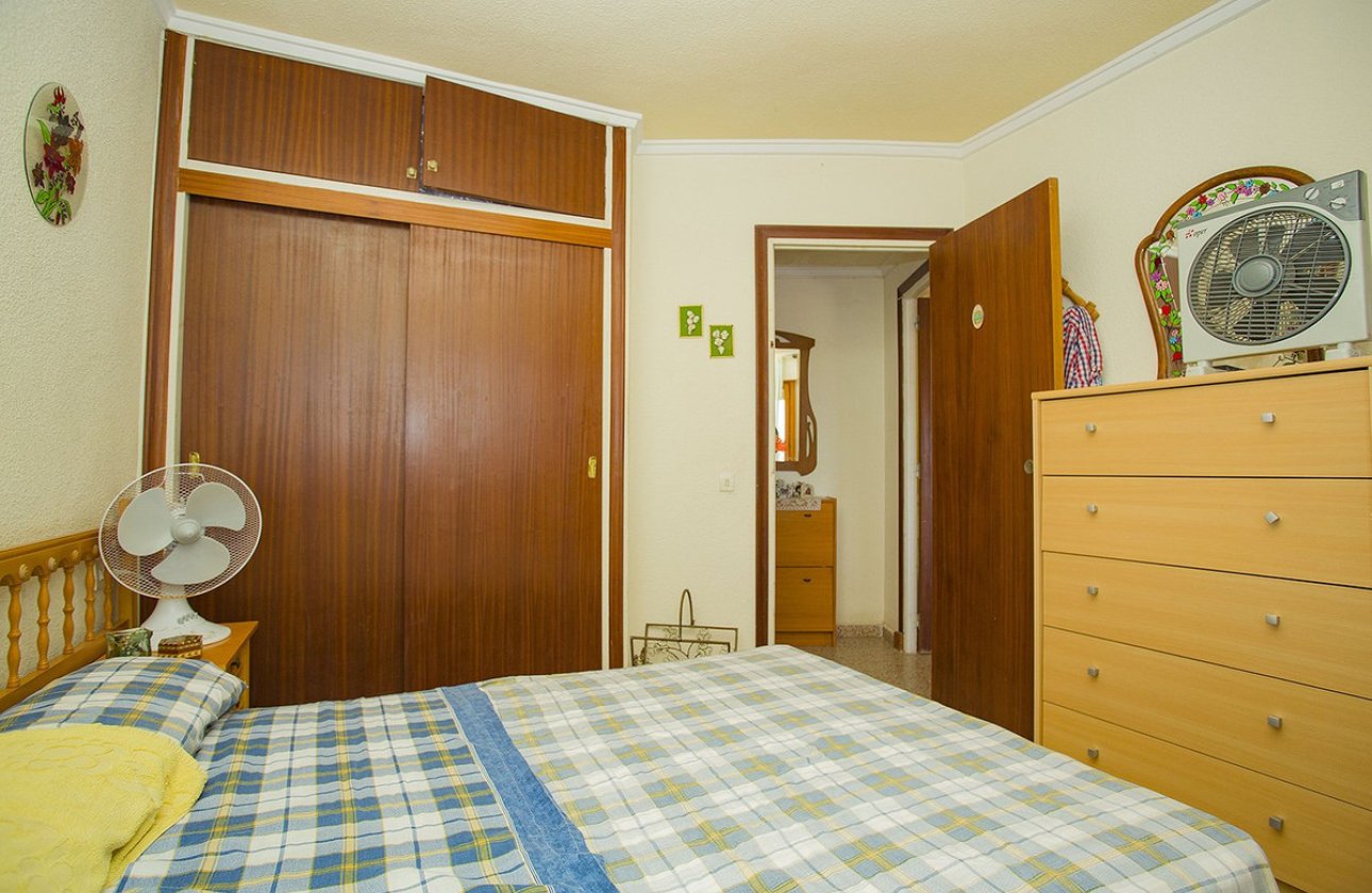 Reventa - Apartamento / piso -
Torrevieja - La Mata