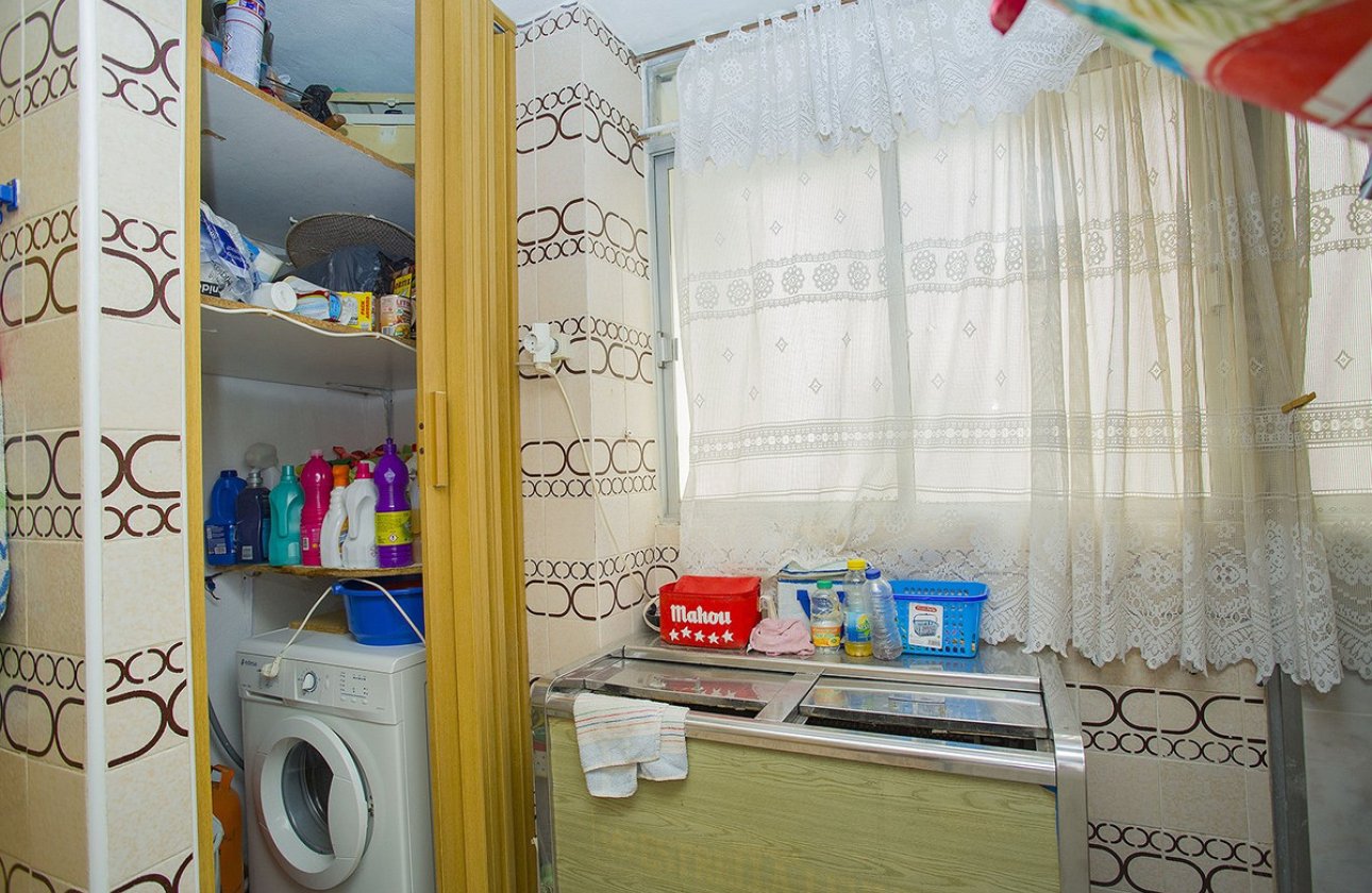 Reventa - Apartamento / piso -
Torrevieja - La Mata