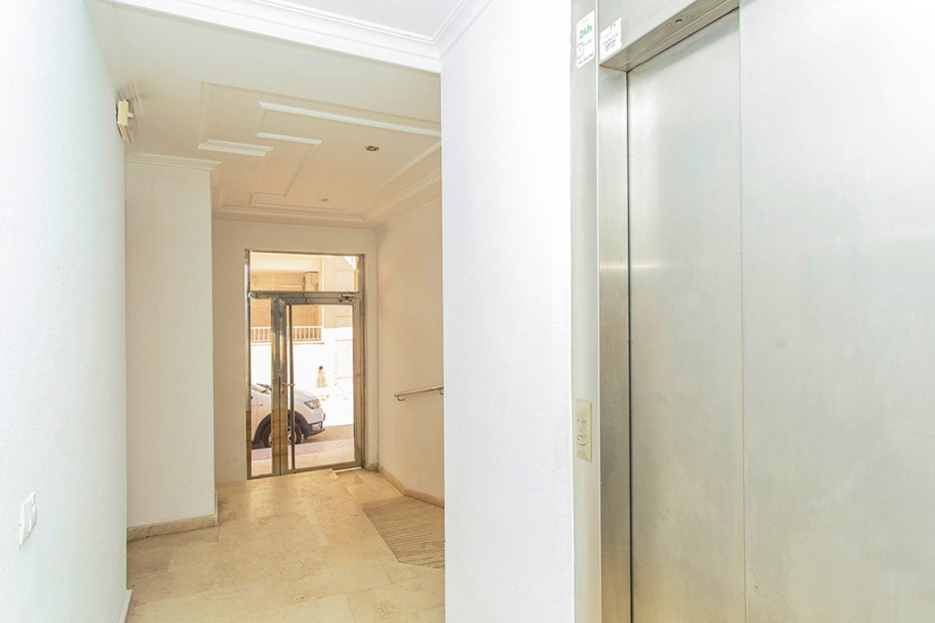 Reventa - Apartamento / piso -
Torrevieja - La Mata