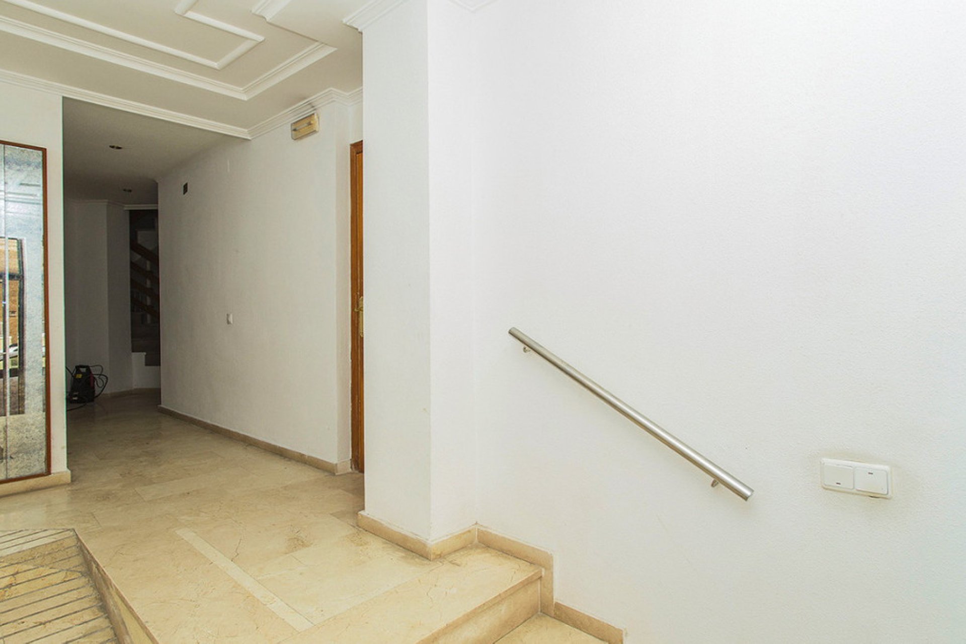 Reventa - Apartamento / piso -
Torrevieja - La Mata