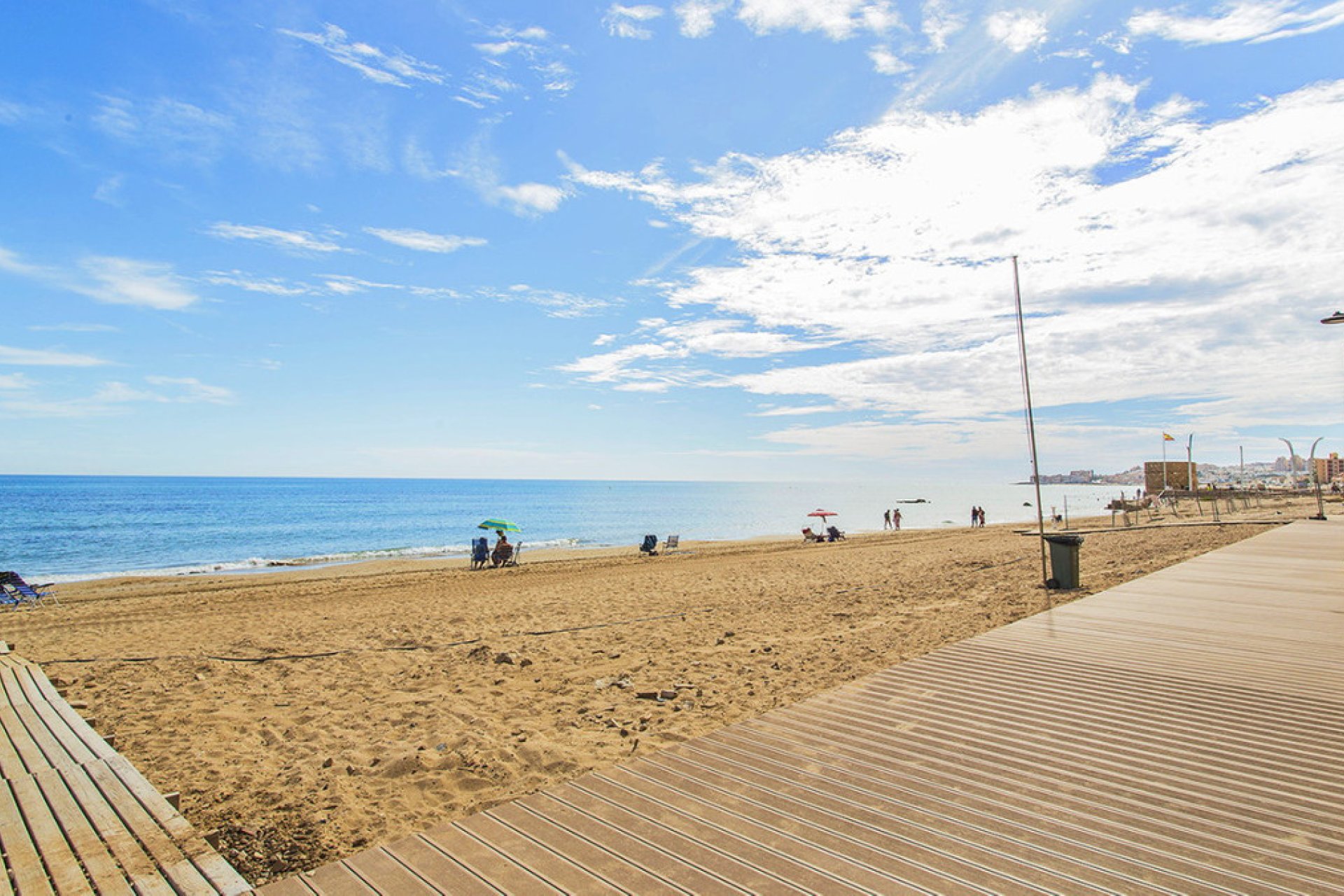 Reventa - Apartamento / piso -
Torrevieja - La Mata