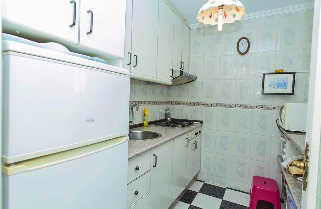 Reventa - Apartamento / piso -
Torrevieja - La Mata