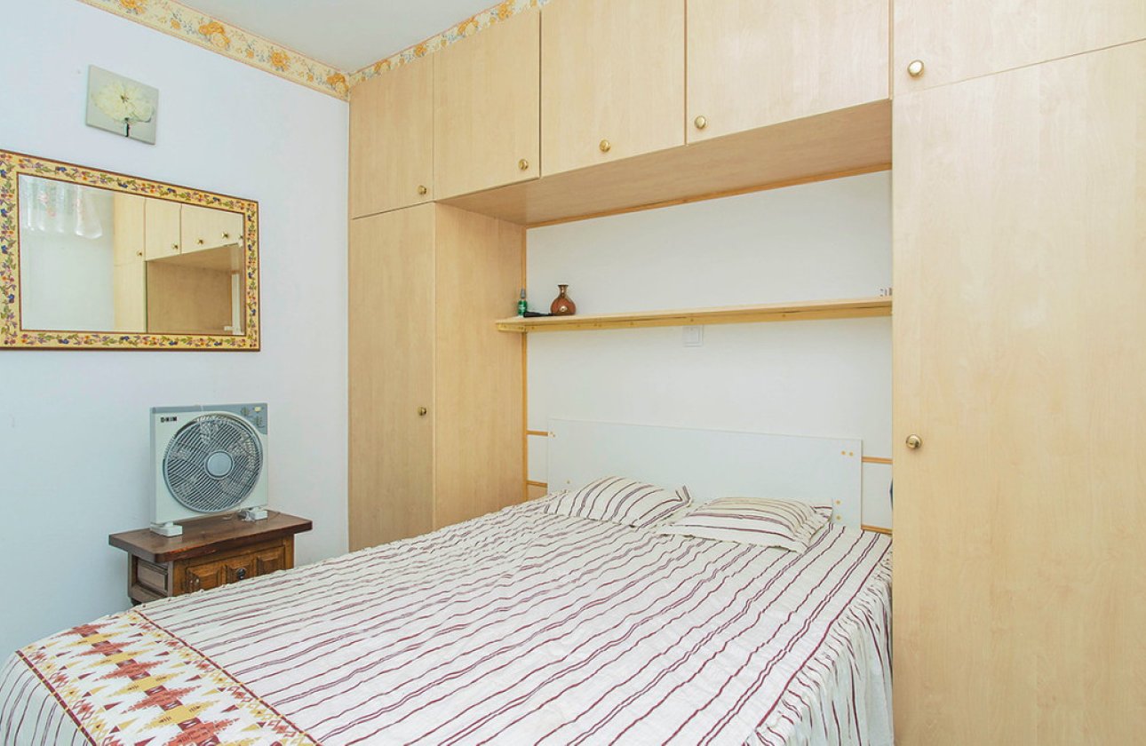 Reventa - Apartamento / piso -
Torrevieja - La Mata